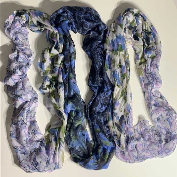 Forget me not Floral Trio Infinity Scarf bundle of 3 - Picture 4 of 5